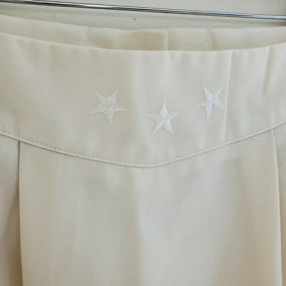 Vintage White Pencil Skirt with Embroidered Star Waistband 32" waist